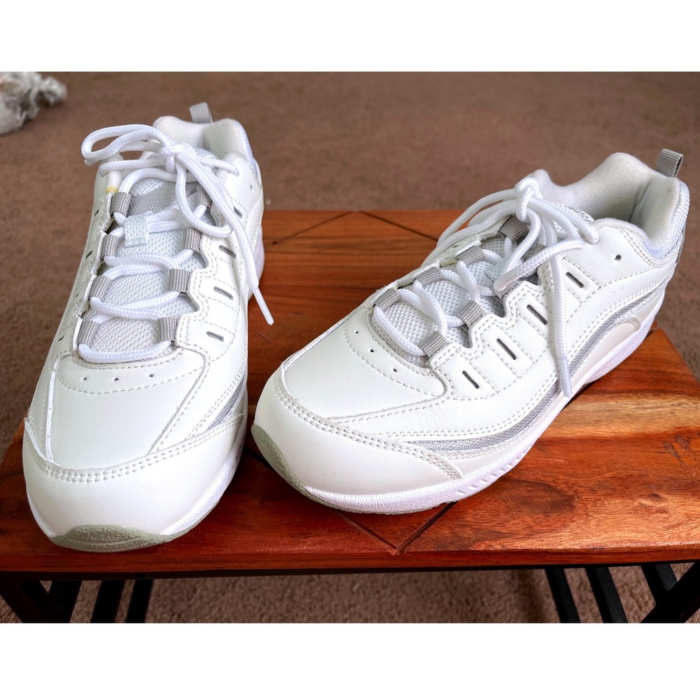 Easy Spirit Walk Run Womens White Silver Athletic Walking Shoes Size 6.5W NWOT